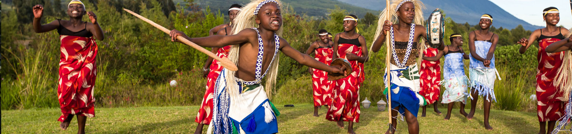 5-Days-Rwanda-Dancing-Traditionally